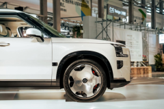 ˫Χ Ϻ 100+  Զй߶±